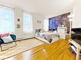 181 12th St APT 1F, Brooklyn, NY 11215