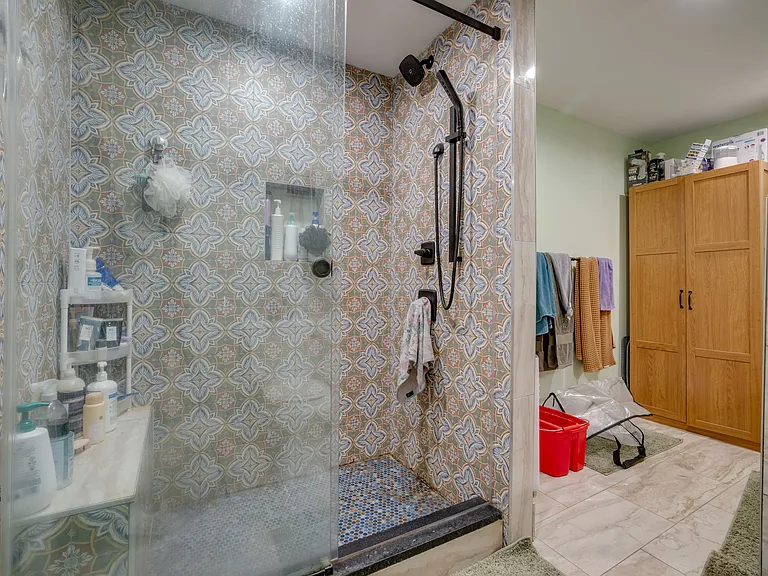 200 Jefferson Ave #1 — Photo 11