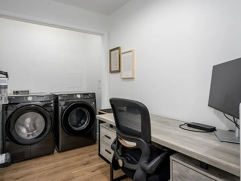 Washer/Dryer