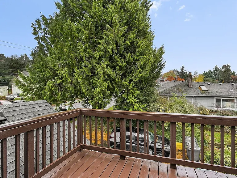 6162 E Burnside St — Photo 35