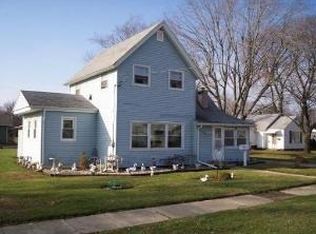 708 N Taylor St, Marengo, IL 60152