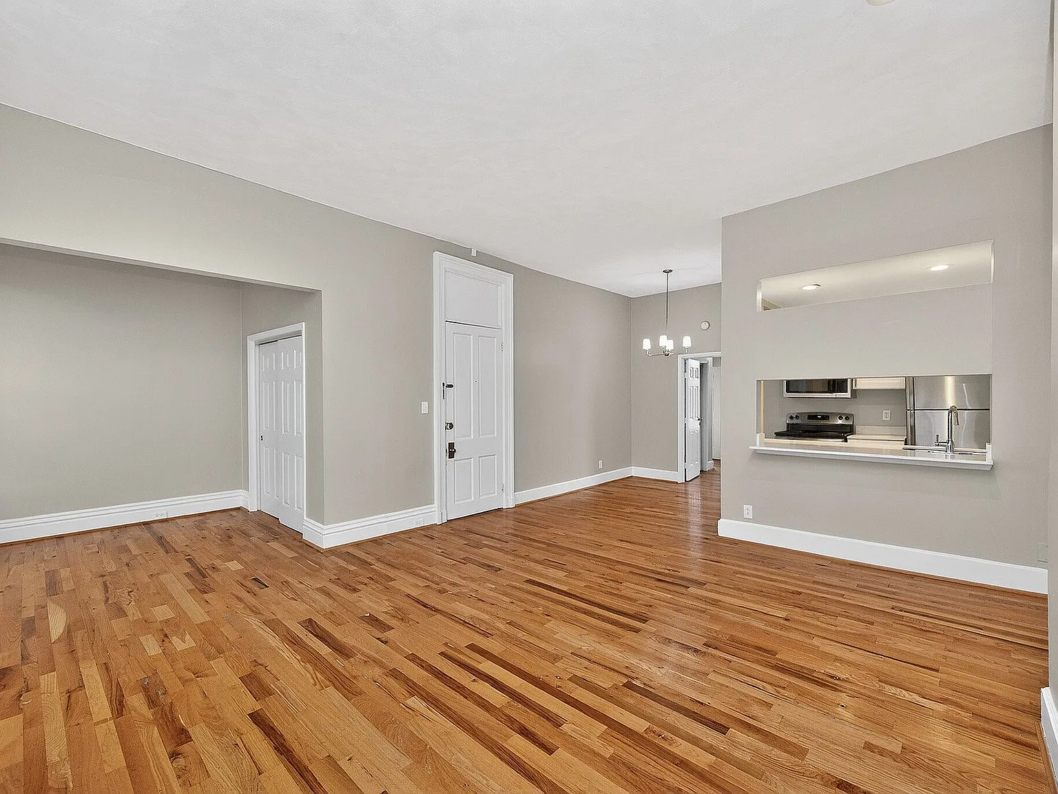 Salutaris House — Photo 4