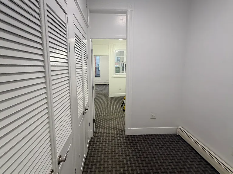 90 Hancock Ave — Photo 4