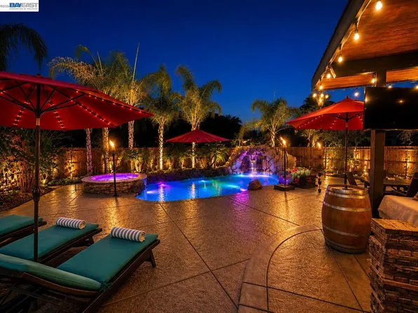124 Tennyson Ct, Discovery Bay, CA 94505