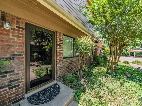 5767 Cedar Creek Dr, Benbrook, TX 76109