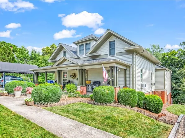 1101 E St, North Wilkesboro, NC 28659