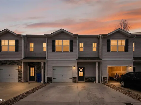 1028 Saylors Pl, Jonesborough, TN 37659