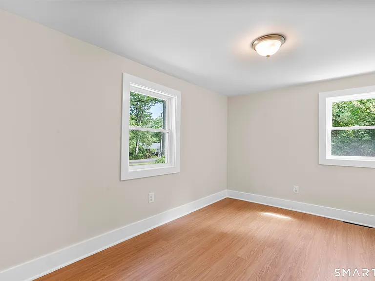 173 Elm Hill Rd — Photo 8