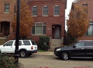 1302 W 33rd St, Chicago, IL 60608