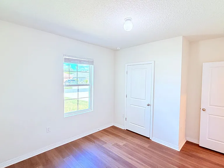 9803 Pepper Tree Pl — Photo 37