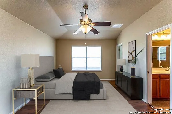 3 bed, 2.5 bath, 1683 sqft, $1,695 — Photo 4