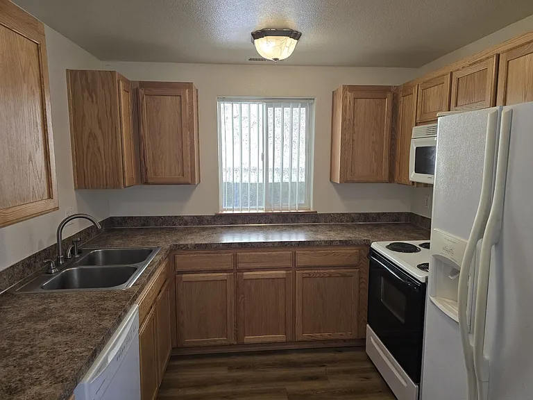 514 Maylea Pl — Photo 7