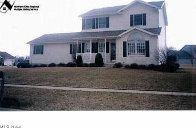 1st image of 104 N Carol Dr
