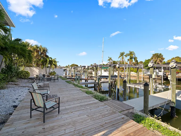 1013 Apollo Beach Blvd — Photo 19