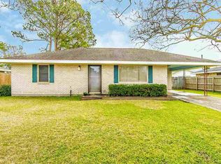 215 Julia St, Thibodaux, LA 70301