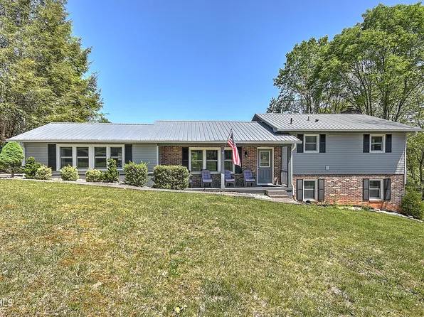 436 Brookwood Dr, Bristol, TN 37620