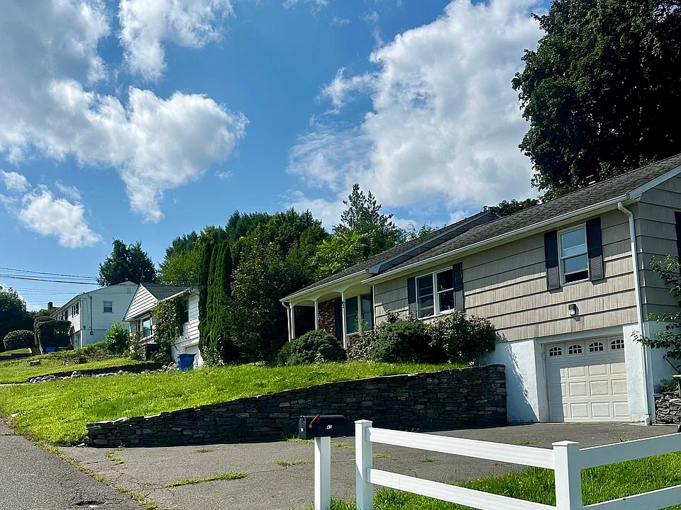 43 Glenview Ave
