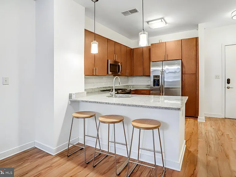 8005 13th St #403 — Photo 3