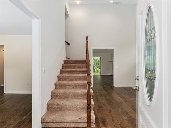 3rd image of 10021 SW 42ND ROAD