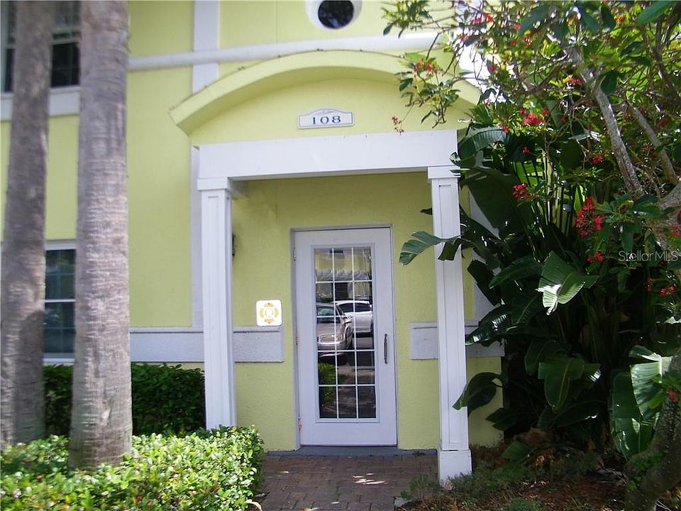 1st image of 108 Pompano Dr SE #C