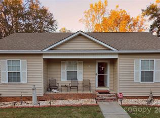 1682 Interstate View Ave, Gastonia, NC 28052