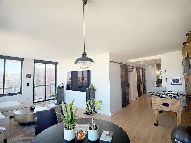 415 Newark St #6B — Photo 3