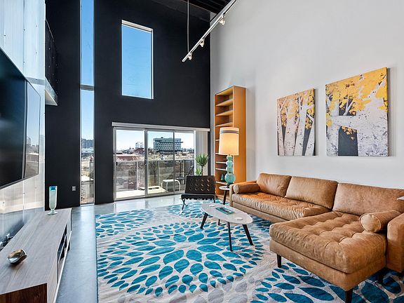 3rd image of 3475 Ringsby Ct #309