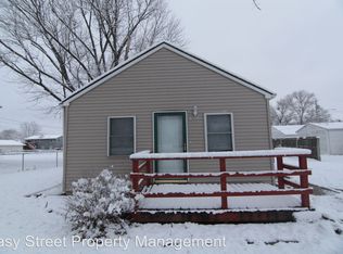 818 3rd St, Colona, IL 61241