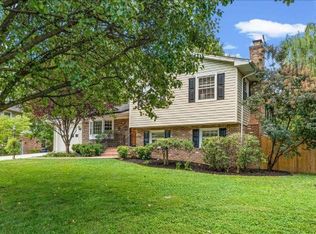8709 Triumph Ct, Alexandria, VA 22308