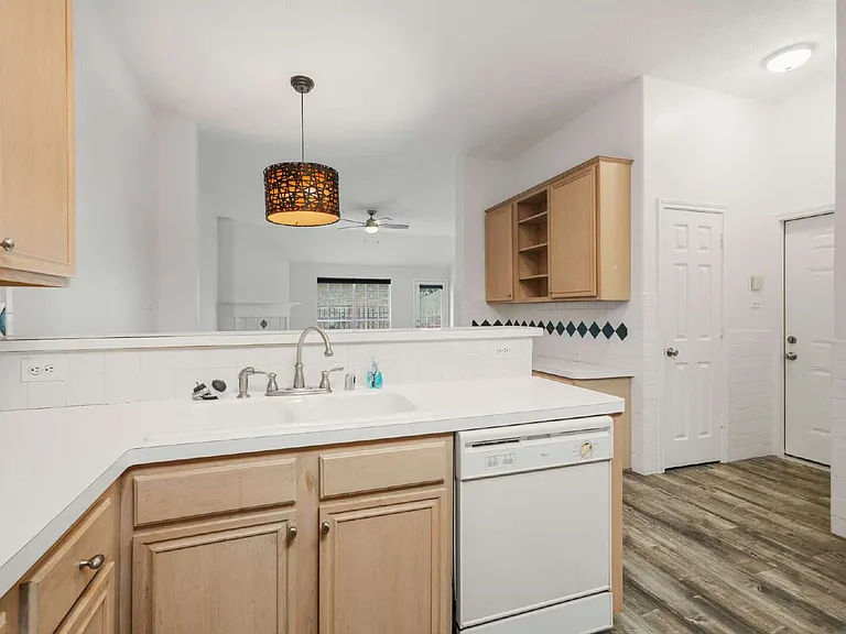 12242 Rutgers Park Ct — Photo 21