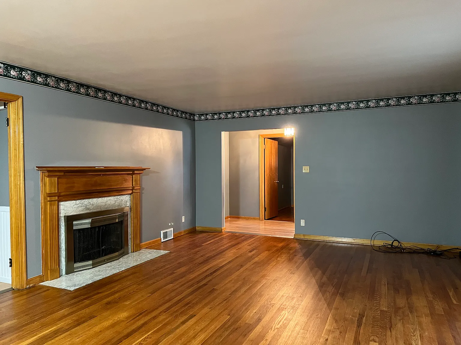 843 Belvedere Ave NE — Photo 4