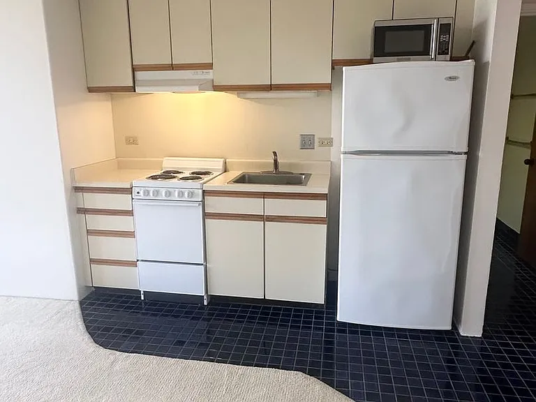 5333 Likini St #2608 — Photo 4