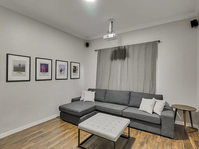 2313 Kingsley Dr — Photo 16