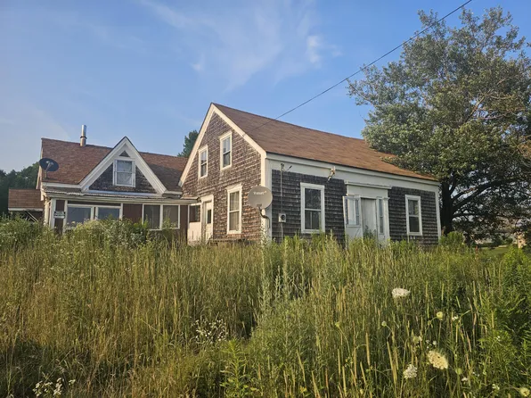 505 Loggin Road, Frankfort, ME 04438