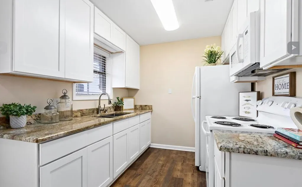 7811 Pecan Lane - 1 — Photo 4