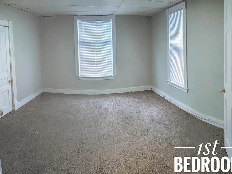 122 Fairbanks St NE #2 — Photo 12