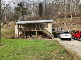 1970 Liverpool Rd, Le Roy, WV 25252