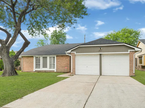 13439 White Cliff Dr, Houston, TX 77065