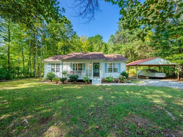 222 Mace Rd, Mebane, NC 27302