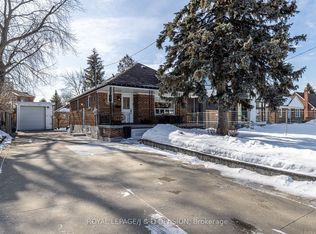 27 Noranda Dr, Toronto, ON M6M2X8