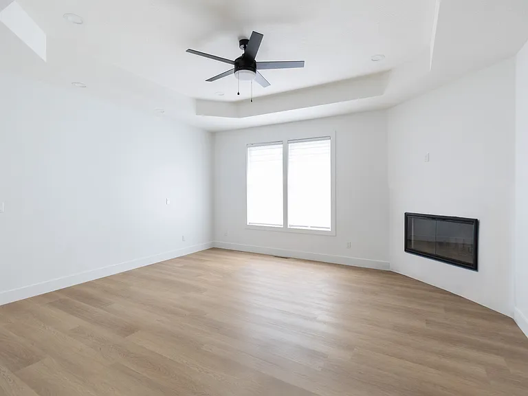 1410 E Fairwind — Photo 11