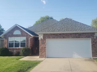 1339 W Edgewood St, Springfield, MO 65807