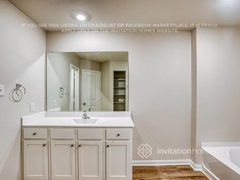 8214 Sunberry Shadow Dr — Photo 13