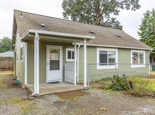 410 113th St S, Tacoma, WA