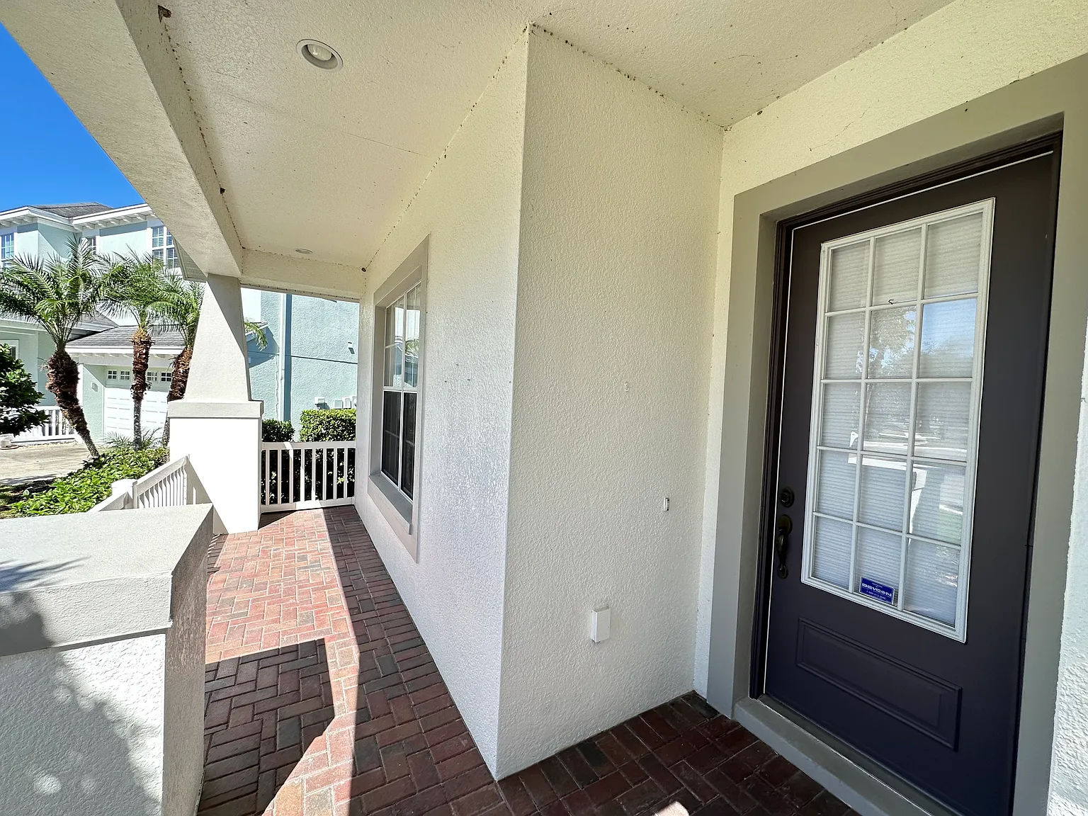 4 bed, 2349 sqft, $3,000 — Photo 2