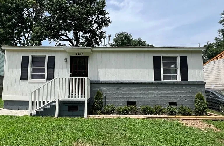 4433 Range Line Rd — Photo 1