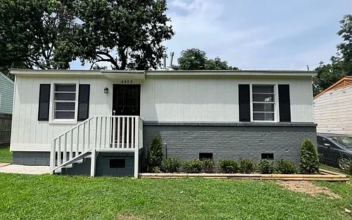 4433 Range Line Rd Photo 1
