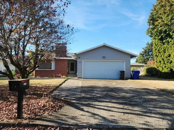 18247 SE Brooklyn Ct, Gresham, OR 97030
