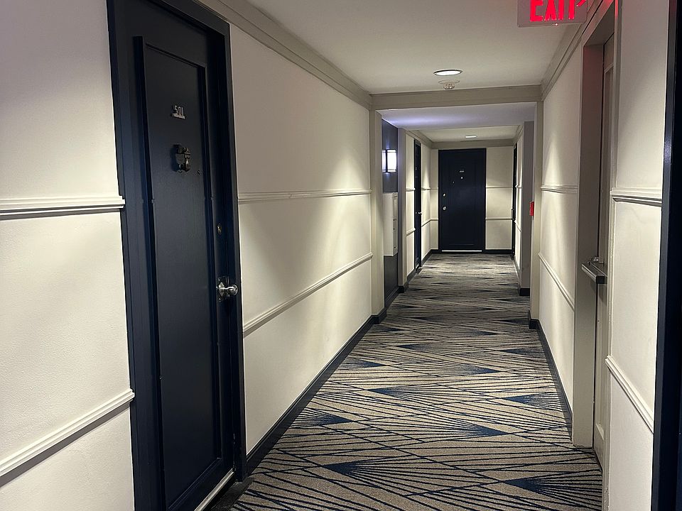 Fifth floor apartment on your left, directly off the elevator bank, ensuring peace and quiet.