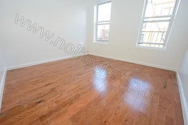 Rented by Nolita Group